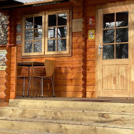 Retro Private Lodge With Hot Tub Nr Dartmoor นิวตันแอบบ็อต ภายนอก รูปภาพ