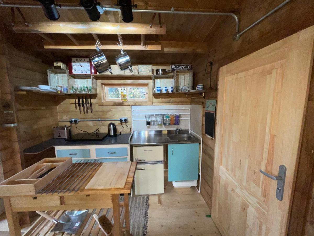 Retro Private Lodge With Hot Tub Nr Dartmoor นิวตันแอบบ็อต ภายนอก รูปภาพ